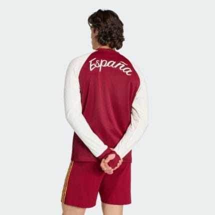 Camiseta de calentamiento para adulto de la segunda equipación de la Selección Española para la temporada 2026.