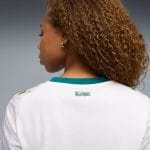 Camiseta de la primera equipación de Senegal para mujer, temporada 2026. Vista frontal de la prenda con todos sus detalles.