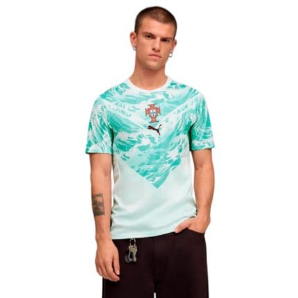 Camiseta de fútbol visitante de Portugal 2026. Segunda equipación oficial de la selección portuguesa para adulto.