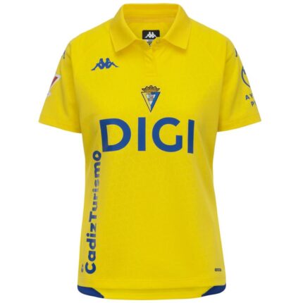 Camiseta oficial del Cádiz CF para la temporada 2026-2027. Primera equipación de adulto en su tradicional color amarillo.