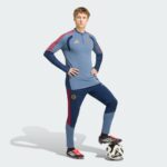 Camiseta de entrenamiento del Bayer Munich para la temporada 26/27. Equipación oficial de training del club bávaro para adulto.