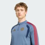 Camiseta de entrenamiento del Bayer Munich para la temporada 26/27. Equipación oficial de training del club bávaro para adulto.