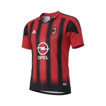 Camiseta retro AC Milan 2004/05 Primera Equipación — vista frontal en maniquí