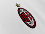 Camiseta retro AC Milan 2009/10 segunda equipación blanca — foto 9