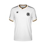 Camiseta retro Alemania 1986 primera equipación — vista frontal en maniquí