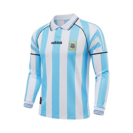 Camiseta retro Argentina 1996/97 Primera Equipación Manga Larga — vista frontal en maniquí