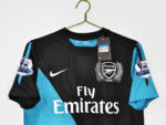 Camiseta retro del Arsenal de la temporada 2011/12, segunda equipación en negro y azul. — foto 4