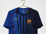 Camiseta retro del FC Barcelona de la segunda equipación de la temporada 2004/05. — foto 9