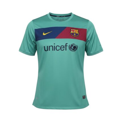 Camiseta retro FC Barcelona 2010-2011 segunda equipación — vista frontal en maniquí