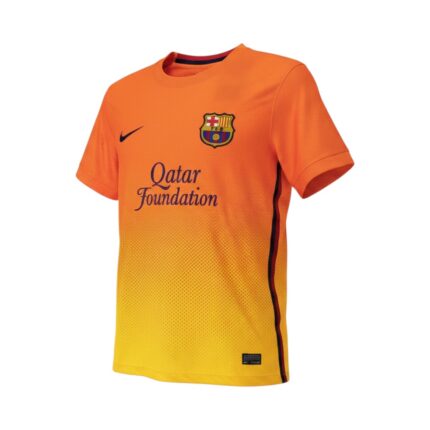 Camiseta retro FC Barcelona 2012/13 segunda equipación naranja y amarilla — vista frontal en maniquí