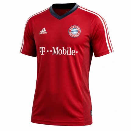 Elástica de fútbol retro del Bayern Múnich, primer uniforme de local correspondiente a la temporada 2002-2003 para hombre.