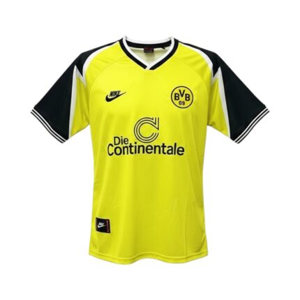 Camiseta retro del Borussia Dortmund de la temporada 1999-2000, primera equipación, color amarillo con detalles en negro y blanco. — vista frontal en maniquí