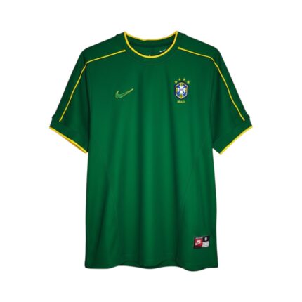 Camiseta retro de portero de Brasil de la temporada 1998, color verde con detalles amarillos. — vista frontal en maniquí