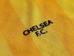 Camiseta retro del Chelsea FC de la temporada 1995-96, segunda equipación en amarillo y azul. — foto 4