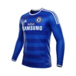 Camiseta retro Chelsea 2011/12 Primera Equipación manga larga con parche de la final de Múnich. — vista frontal en maniquí