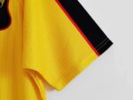 Camiseta retro de la segunda equipación de Escocia para las temporadas 1996/98. — foto 4