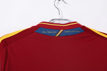 Camiseta retro de la selección española de fútbol, primera equipación de la temporada 2012. — foto 2