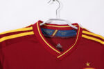 Camiseta retro de la selección española de fútbol, primera equipación de la temporada 2012. — foto 10