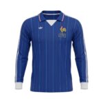 Camiseta retro de fútbol de Francia, primera equipación, temporada 1980/82, manga larga. — vista frontal en maniquí