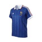 Camiseta retro Francia 1982 Primera Equipación — vista frontal en maniquí