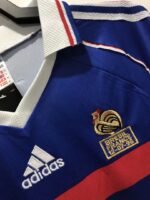 Camiseta retro de la selección de Francia de la temporada 1998, primera equipación y manga larga. — foto 7