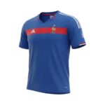 Camiseta retro de la selección de Francia de la temporada 2004, primera equipación. — vista frontal en maniquí