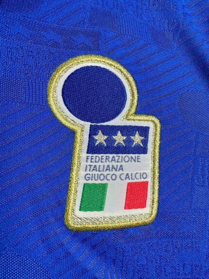 Camiseta retro de la selección italiana de fútbol, primera equipación de manga larga de la temporada 1994. — foto 2