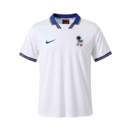 Camiseta retro de la selección de Italia, segunda equipación de la temporada 1996. — vista frontal en maniquí