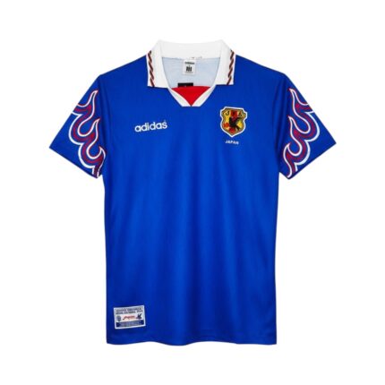 Camiseta retro Japón 1996/97 primera equipación — vista frontal en maniquí