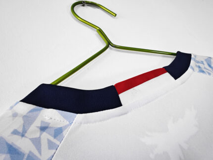 Camiseta retro de la segunda equipación de Japón de la temporada 2016/17. — foto 2
