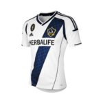 Camiseta retro LA Galaxy 2012 primera equipación — vista frontal en maniquí