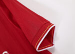 Camiseta retro del Liverpool de la temporada 1986/87, primera equipación, con el parche de la FA Cup Final 1986. — foto 4
