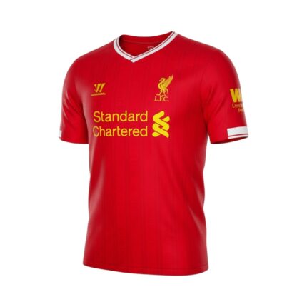 Camiseta retro Liverpool 2013/14 primera equipación. — vista frontal en maniquí