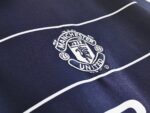 Camiseta retro Manchester United 1999/00 segunda equipación azul marino — foto 10