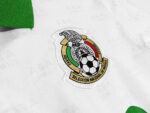 Camiseta retro de la selección de México, segunda equipación, temporada 1995, color blanco y verde. — foto 11