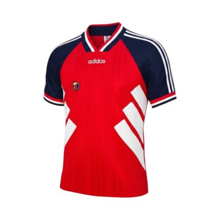 Camiseta retro Noruega 1994/95 primera equipación — vista frontal en maniquí