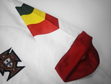 Camiseta retro Portugal 1992/94 segunda equipación blanca — foto 2