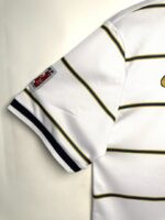 Camiseta retro Pumas UNAM 1997/98 segunda equipación blanca con rayas y logo puma dorado. — foto 6