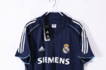 Camiseta retro Real Madrid 2005/06 segunda equipación azul marino — foto 6