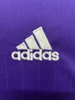 Camiseta retro Real Madrid 2006/07 segunda equipación morada — foto 6