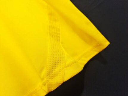 Camiseta retro de portero del Real Madrid de la temporada 2011/12, color amarillo y negro. — foto 2