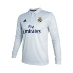 Camiseta retro Real Madrid 2016/17 primera equipación manga larga — vista frontal en maniquí