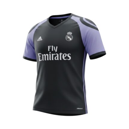 Camiseta retro Real Madrid 2016-2017 tercera equipación negra y morada — vista frontal en maniquí