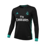 Camiseta retro Real Madrid 2017/18 segunda equipación manga larga — vista frontal en maniquí