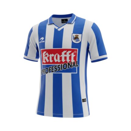 Camiseta retro Real Sociedad 2002/03 Primera Equipación — vista frontal en maniquí