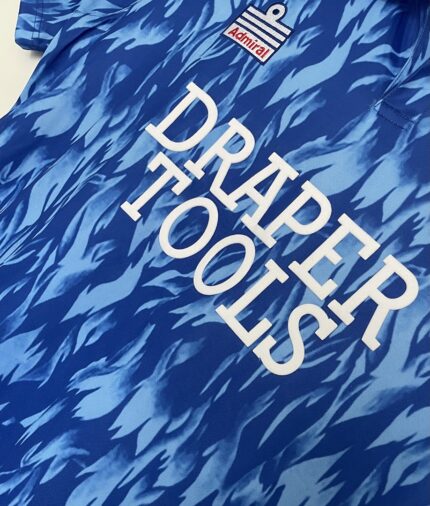 Camiseta retro Southampton 1992-93 segunda equipación azul con patrón. — foto 2