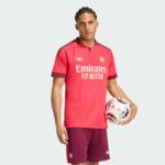 Camiseta visitante del Olympique de Lyon 26/27. Segunda equipación oficial del club francés para la temporada 2026-2027.