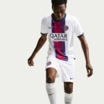 Camiseta visitante del Paris Saint-Germain 26/27. Segunda equipación oficial de fútbol para aficionado del PSG.