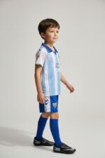 camiseta y pantalon del malaga para niños 26-27