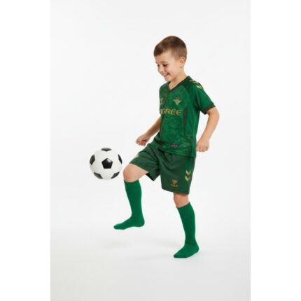 Vista frontal de la segunda equipación de fútbol del Real Betis para niños, temporada 2026/2027. Camiseta y pantalón.